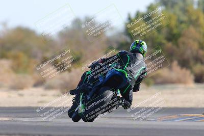 media/Dec-18-2022-SoCal Trackdays (Sun) [[8099a50955]]/Turn 7 Backside (1125am)/